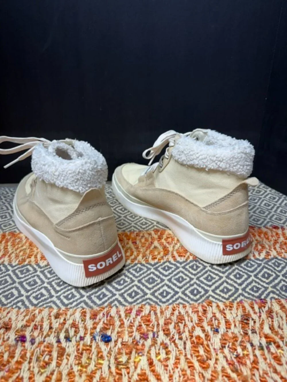 Sorel Out 'N About Waterproof Sneakers Woman's Size 11